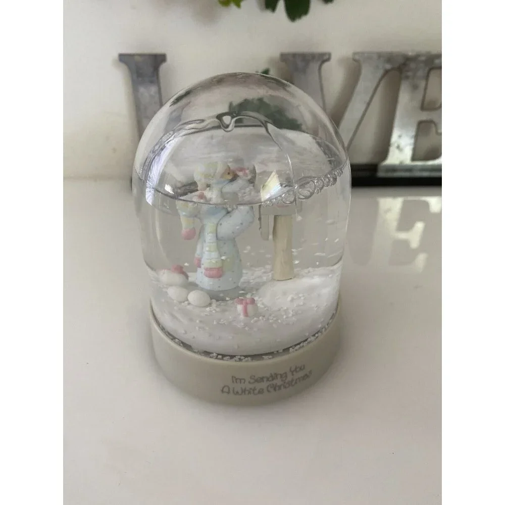 Vintage 1986 Precious Moments I'm Sending You a‎ White Christmas Snow Globe EUC